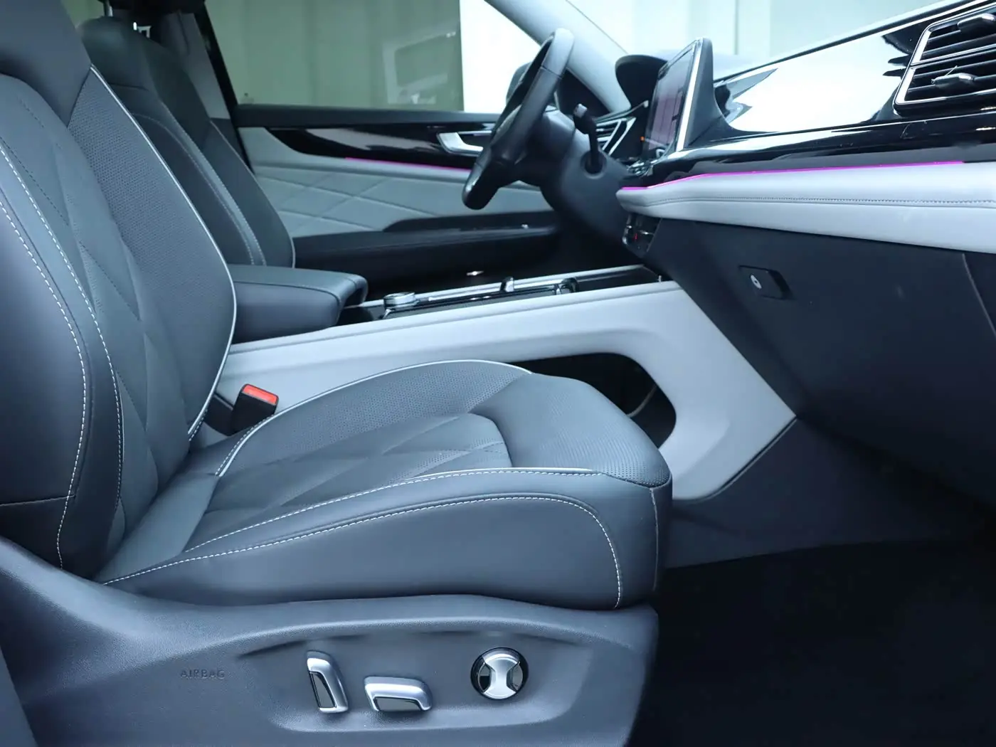Volkswagen Teramont 2023 — Photo 8/20