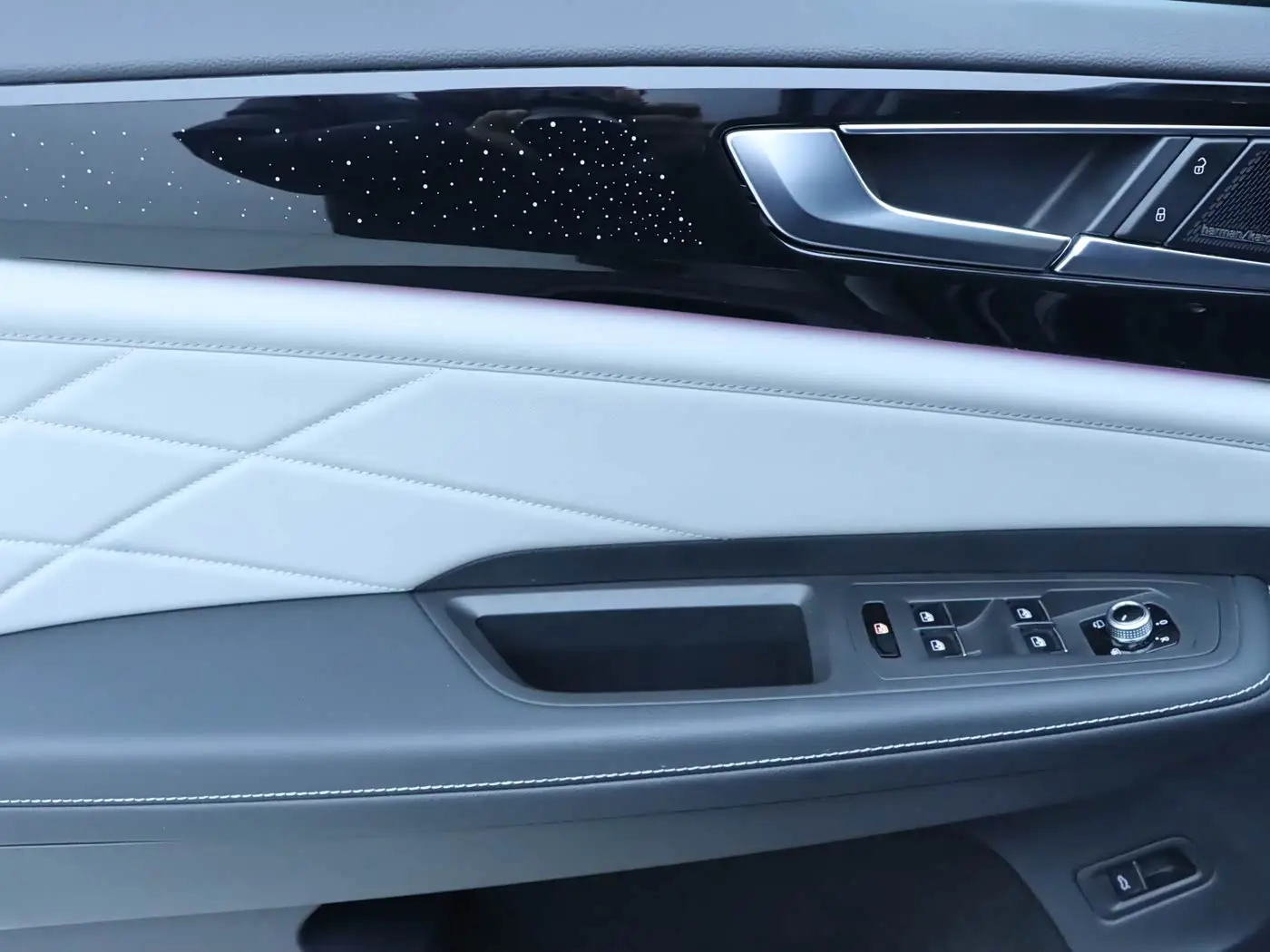 Volkswagen Teramont 2023 — Photo 12/20