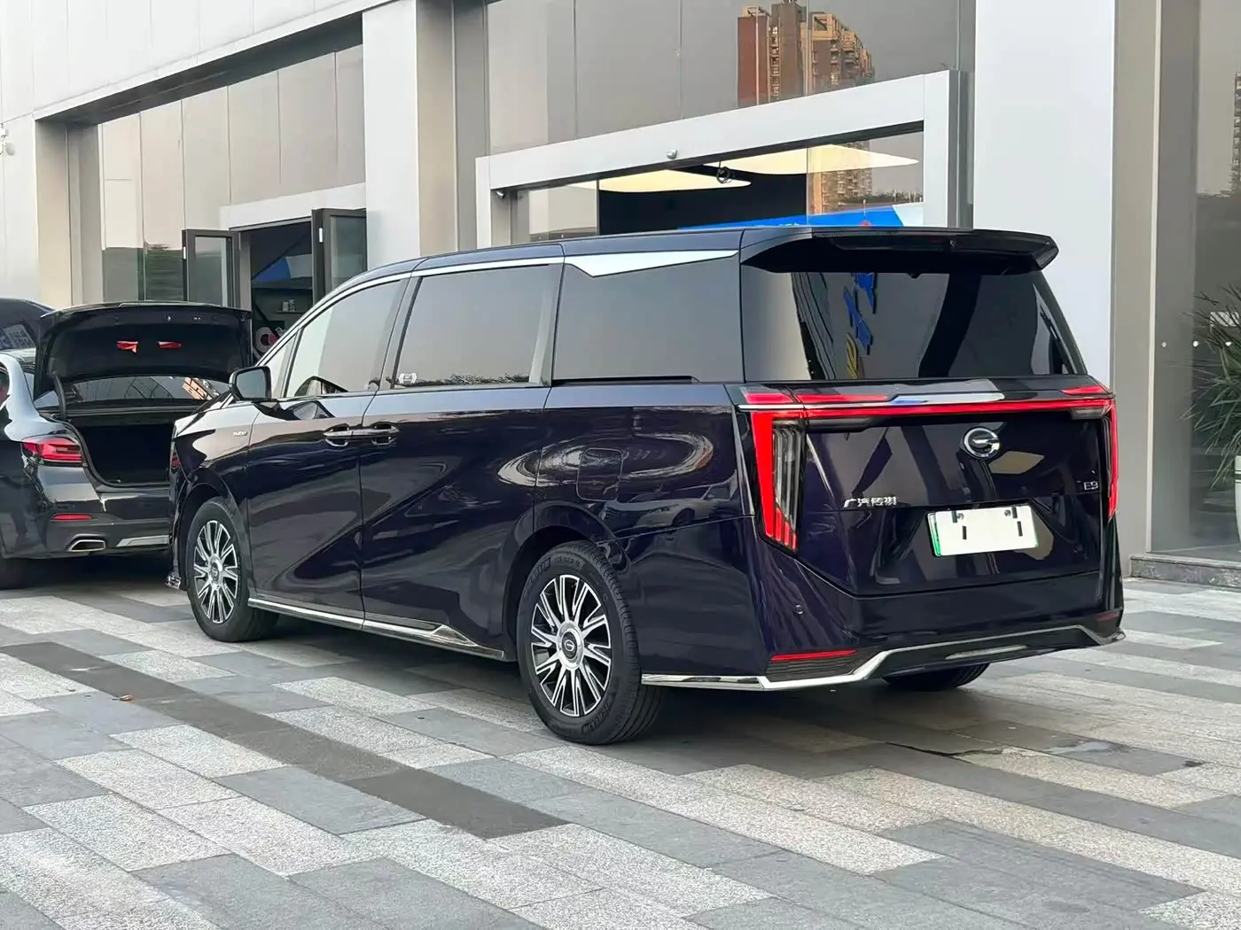 GAC Trumpchi Trumpchi E9 2025 — Фото 19/20