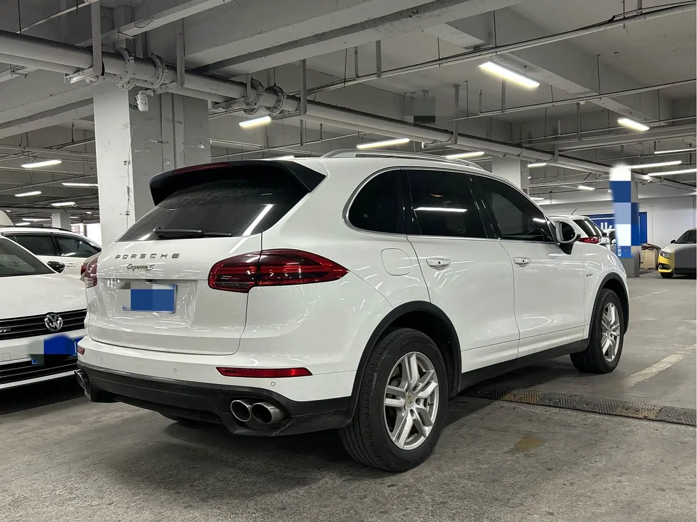 Porsche Cayenne New Energy 2017 — Photo 4/17