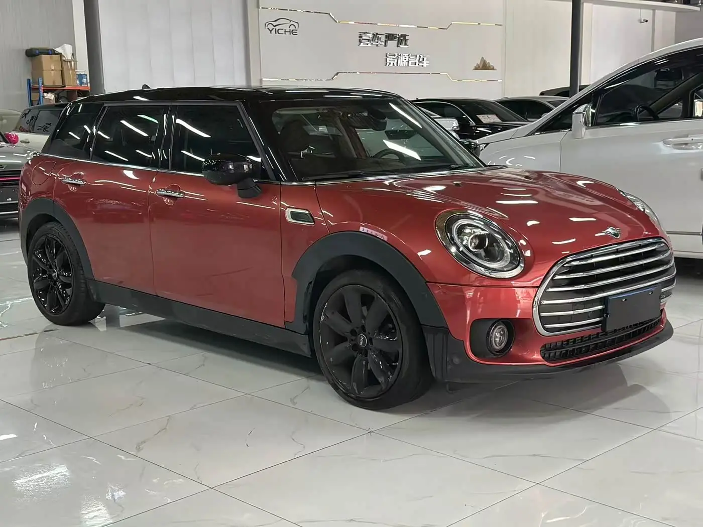 MINI CLUBMAN 2021 — Фото 3/15