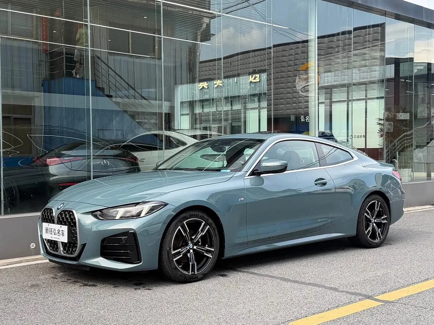 BMW 4 Series, 2025