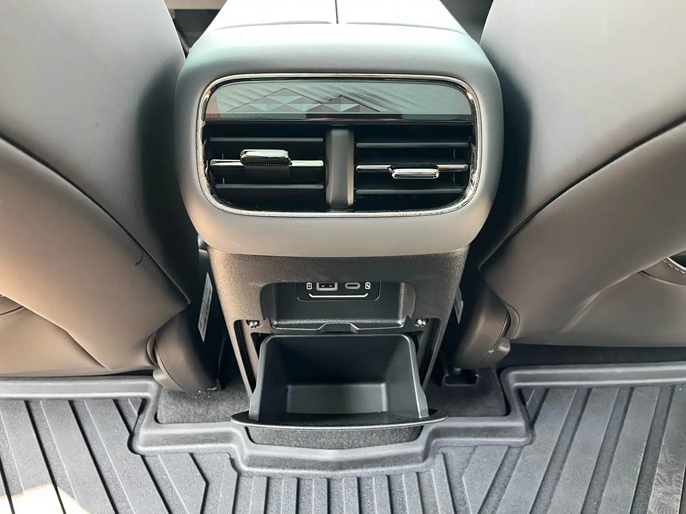 GAC Trumpchi Trumpchi Xiangwang S7 2025 — Photo 13/20