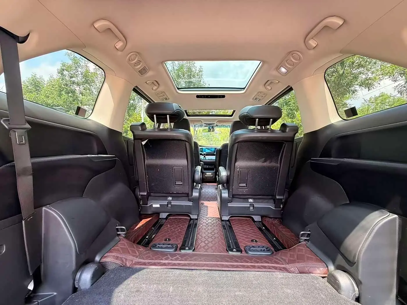 Honda Odyssey 2019 — Фото 11/20