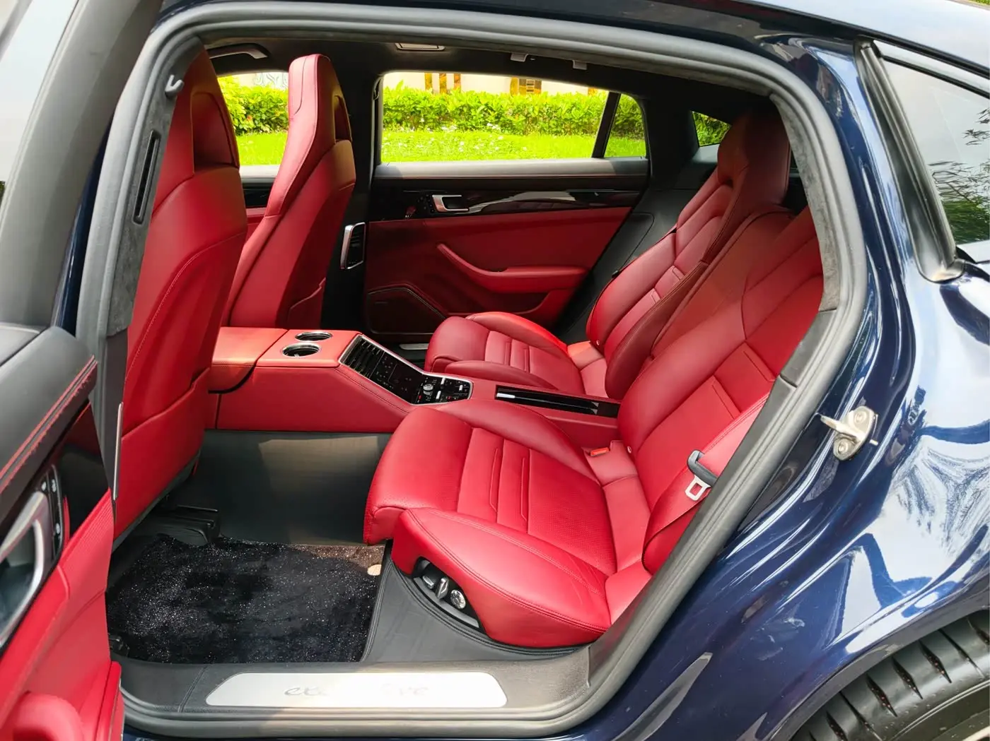 Porsche Panamera 2019 — Şəkil 12/20