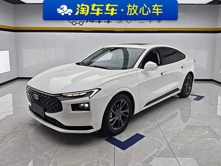 Ford Mondeo 2025 — Фото 1/16