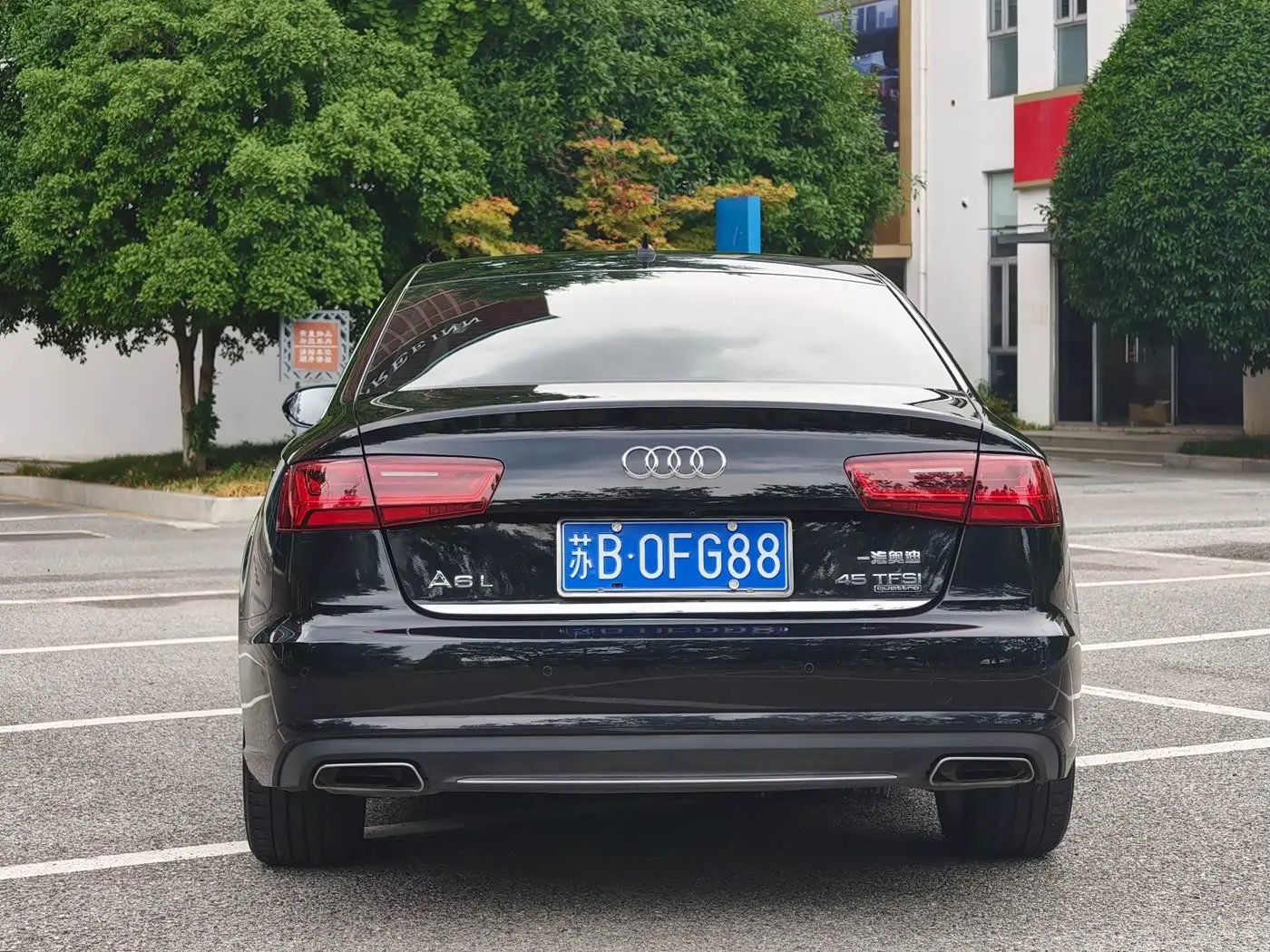 Audi A6L 2017 — Photo 5/14