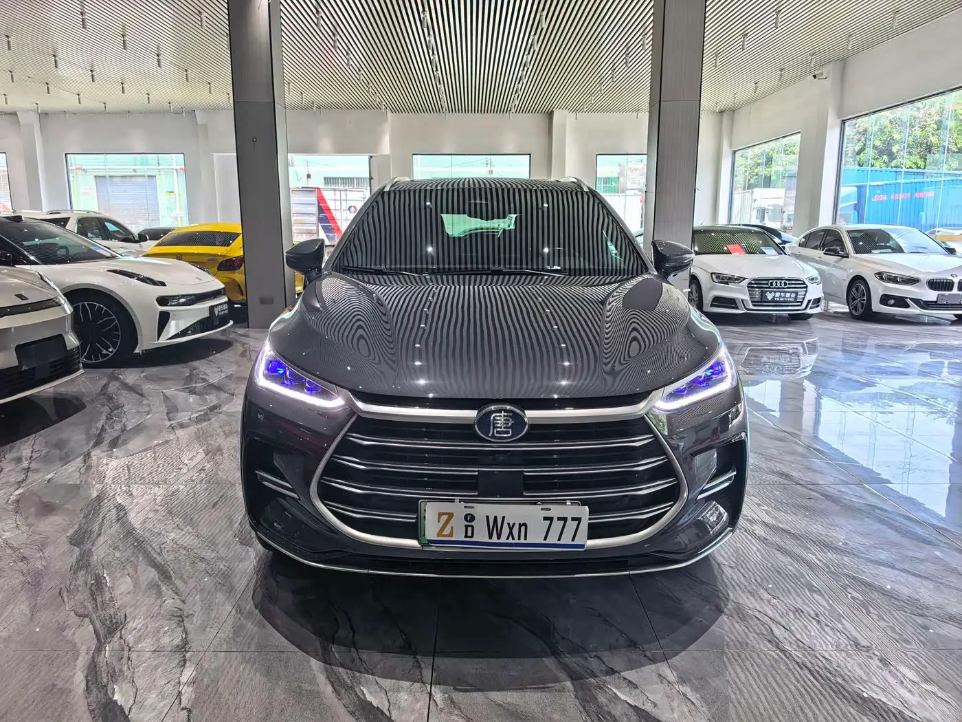 BYD Tang New Energy 2023 — Photo 2/20