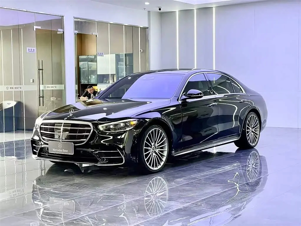 Mercedes-Benz S-Class 2022 — Photo 1/20