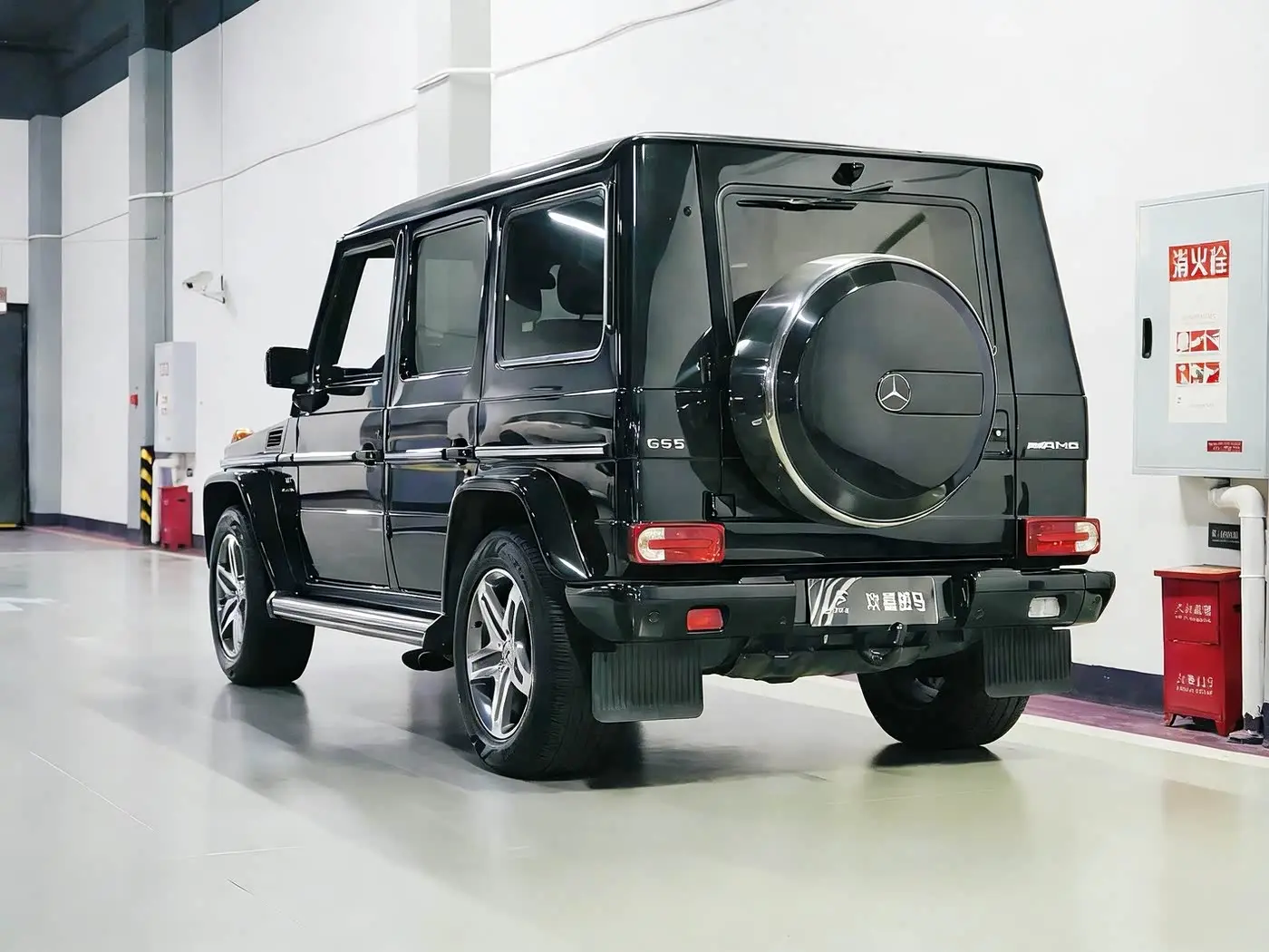 Mercedes-Benz G-Class AMG 2011 — Фото 4/16