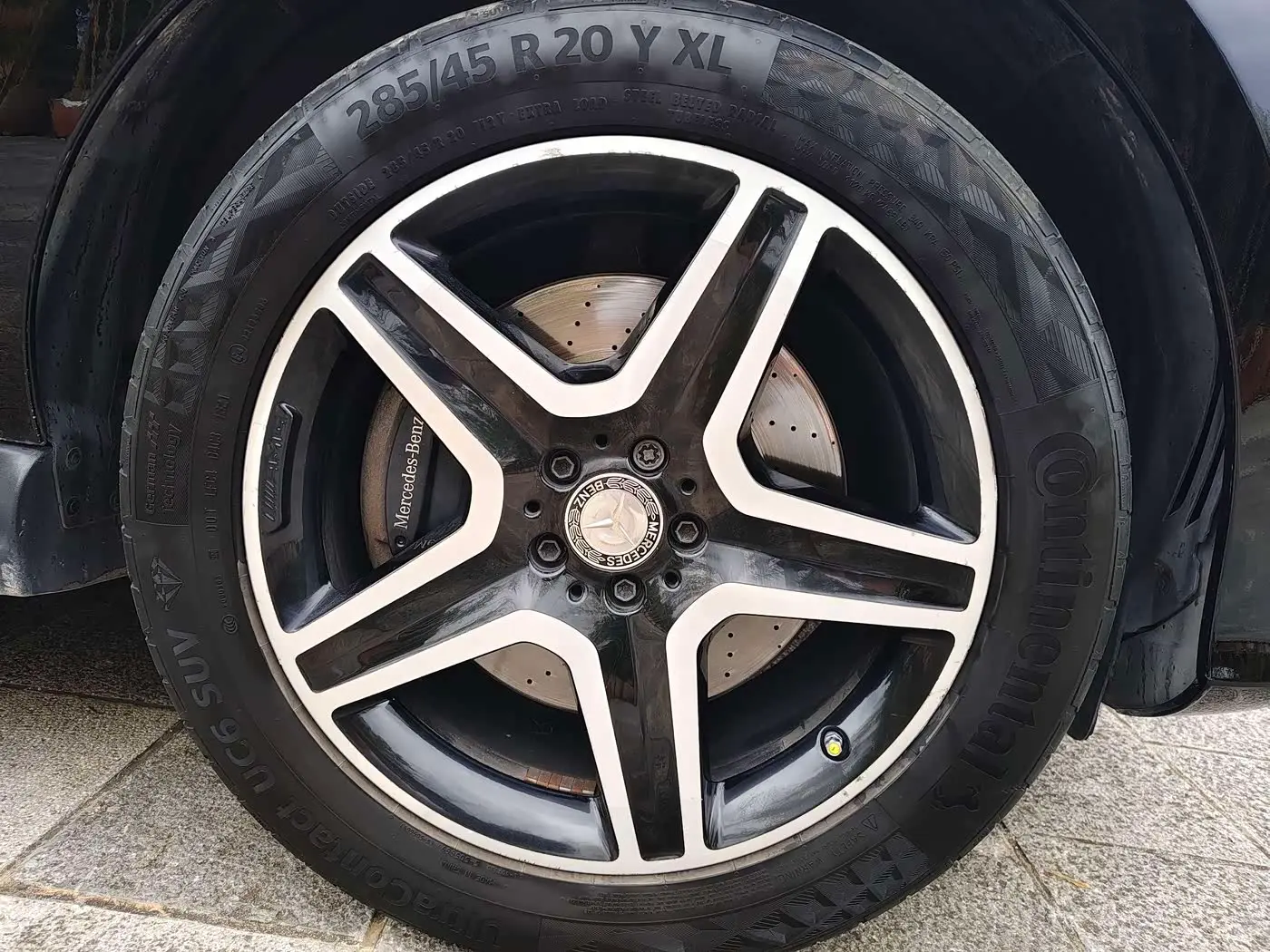 Mercedes-Benz GLE 2016 — Photo 10/20