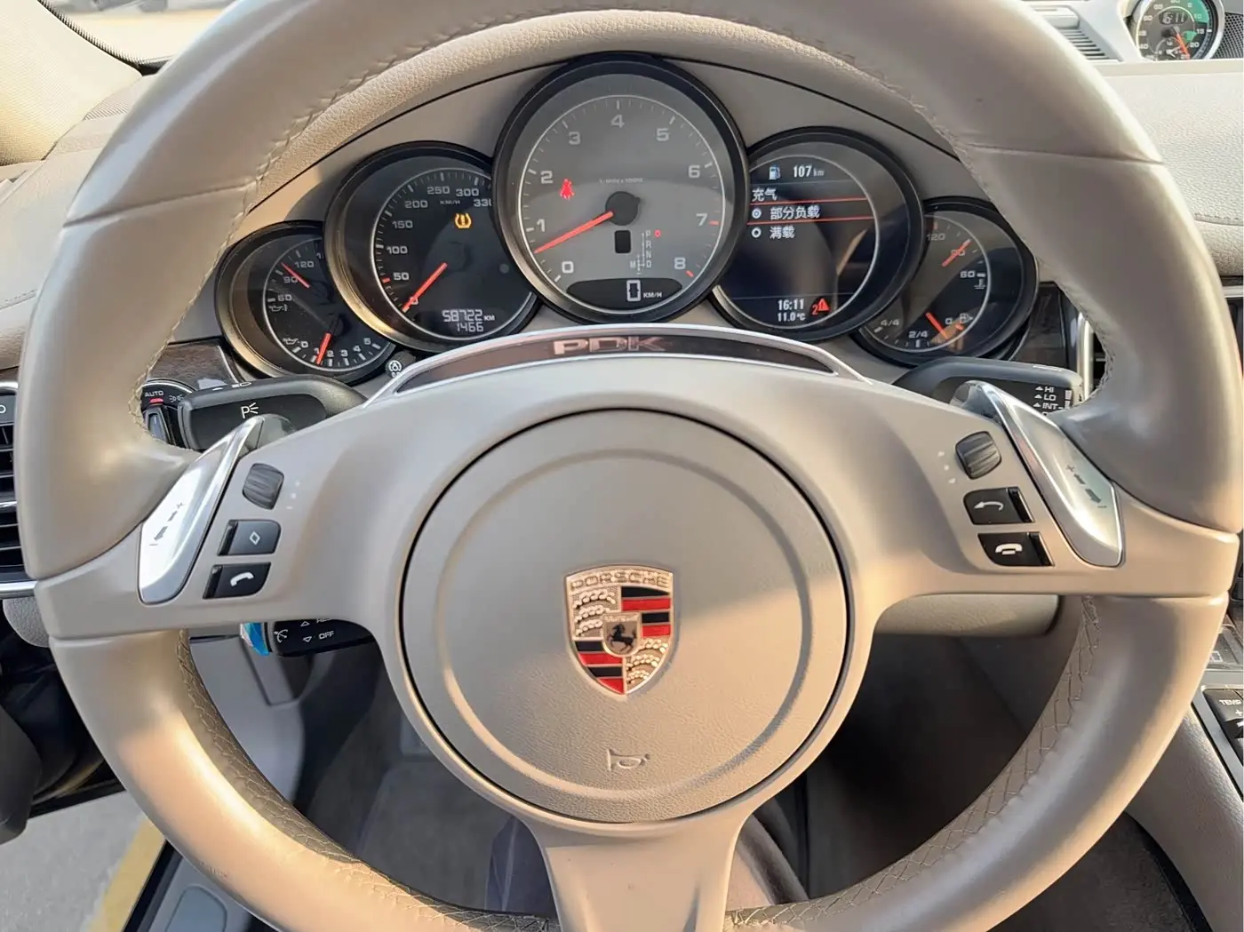 Porsche Panamera 2013 — Photo 8/18