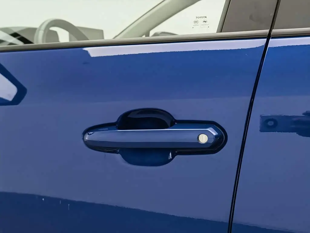 Toyota Wildlander New Energy 2021 — Фото 18/20