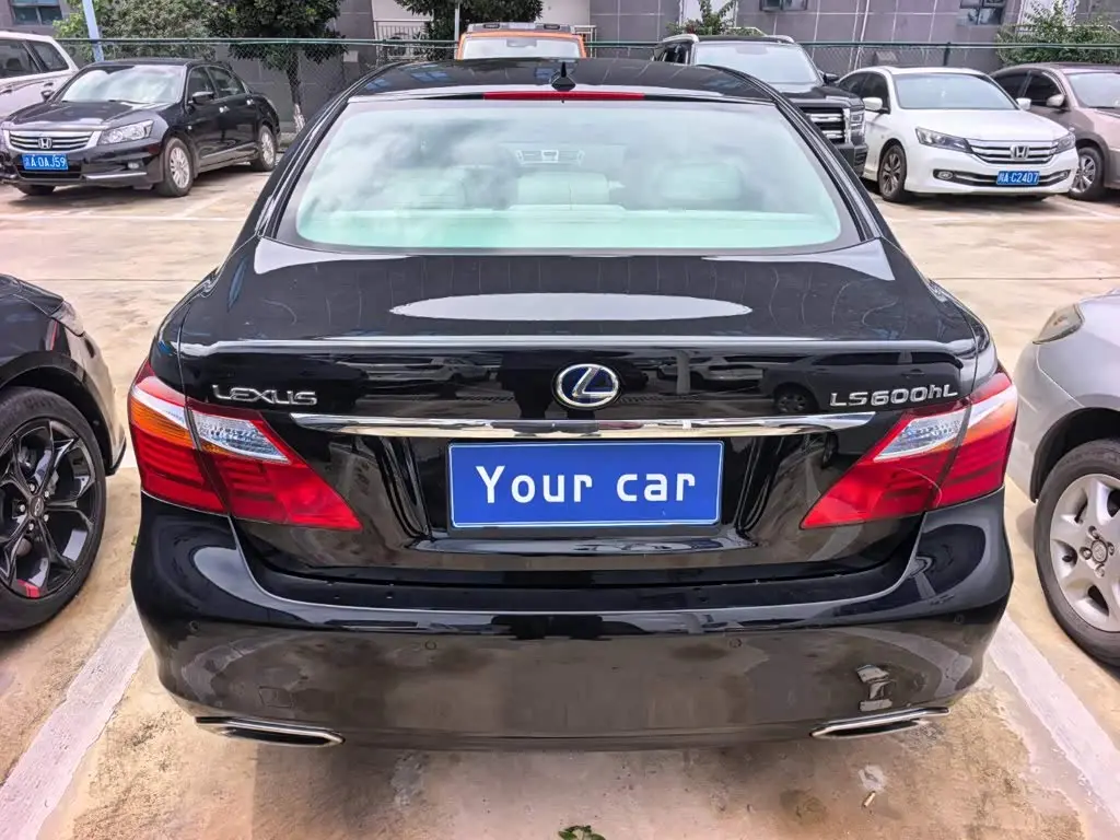 Lexus LS 2010 — Photo 5/18