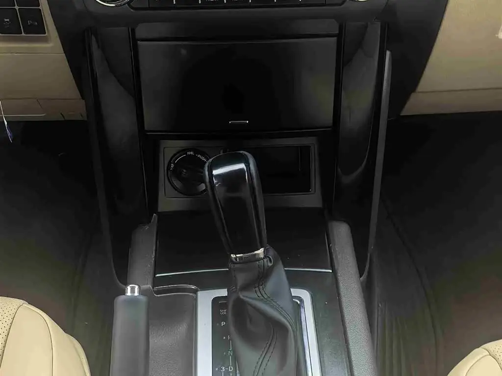 Toyota Prado 2015 — Фото 14/20