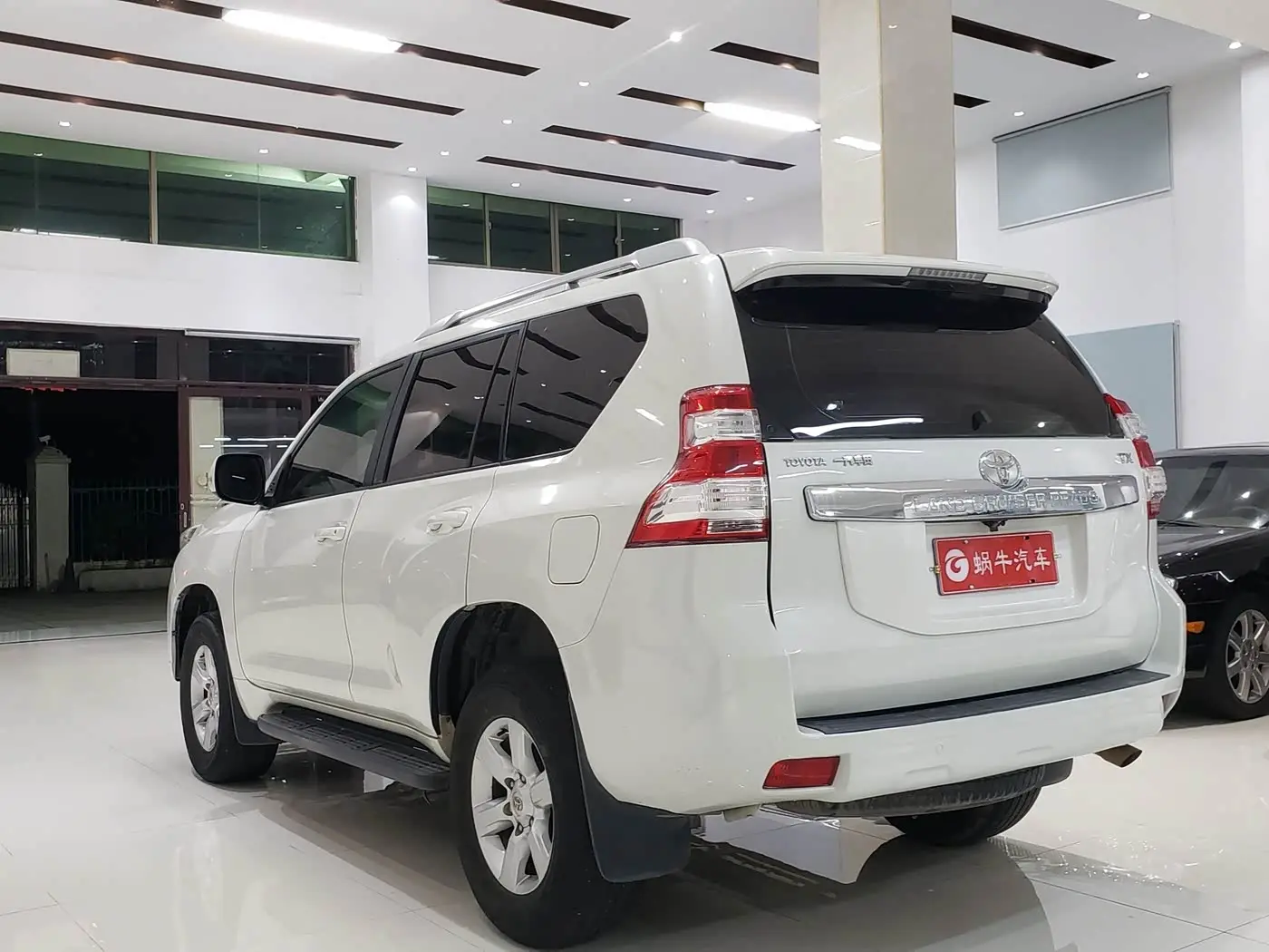 Toyota Prado 2017 — Photo 12/17