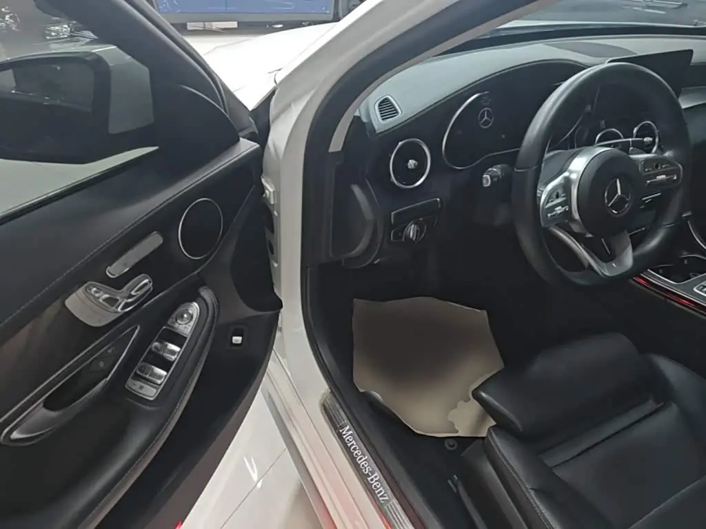 Mercedes-Benz C-Class 2020 — Фото 16/20