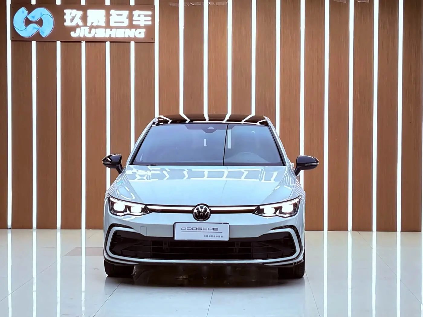 Volkswagen Golf 2021 — Photo 20/20