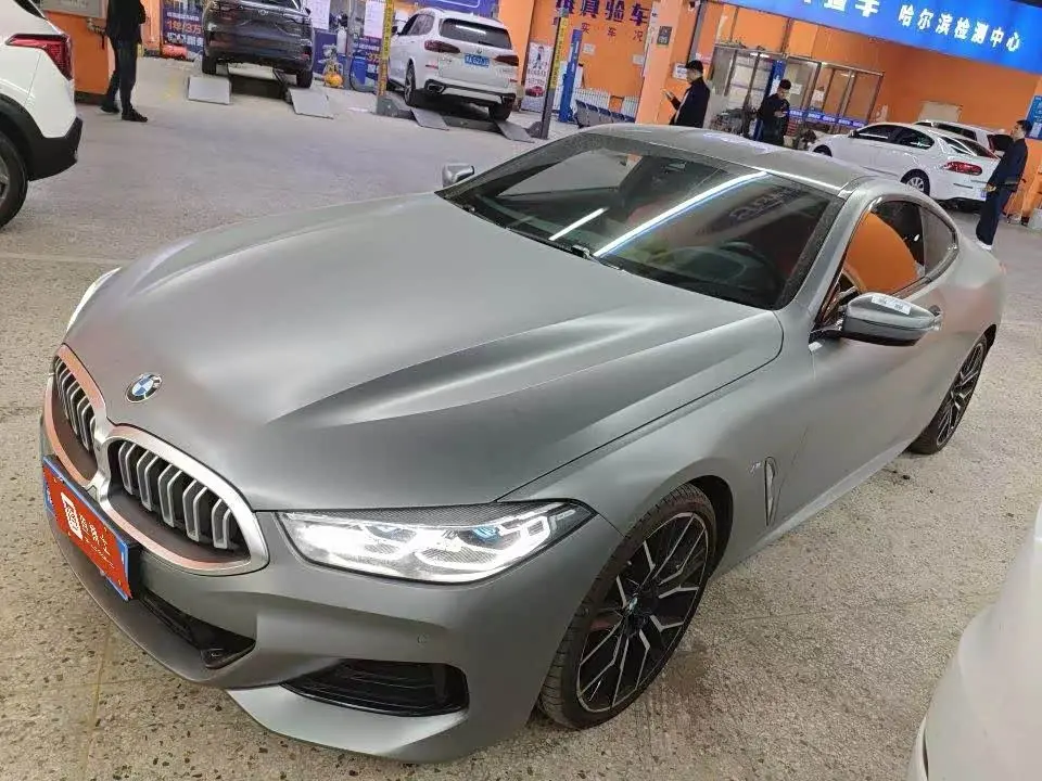 BMW 8 Series 2023 — Photo 1/4