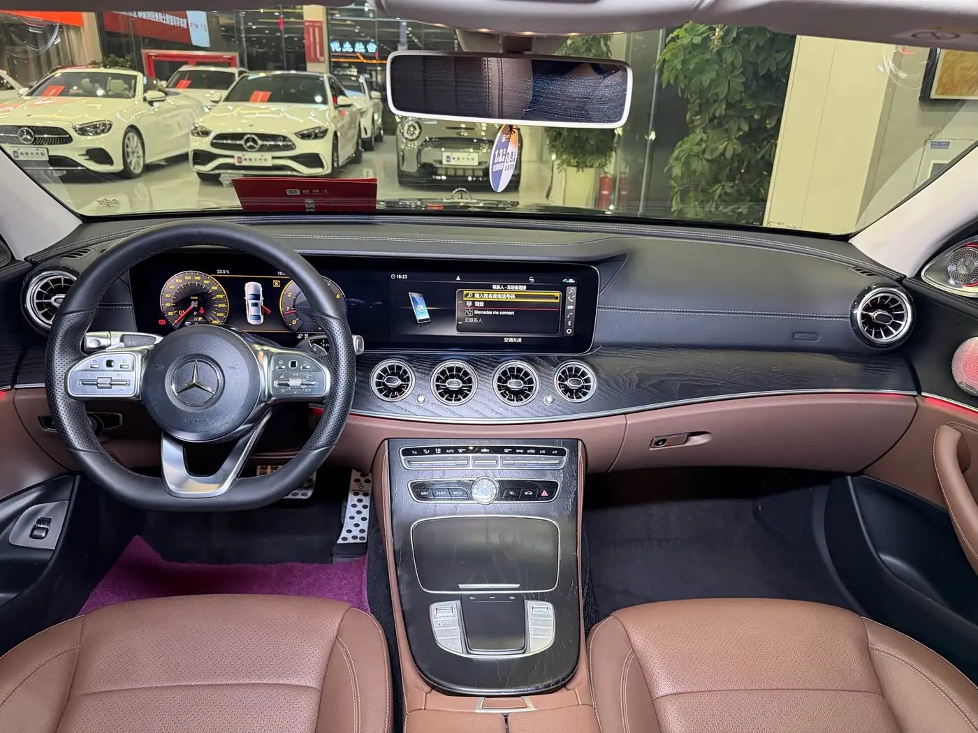 Mercedes-Benz E-Class 2019 — Фото 16/18