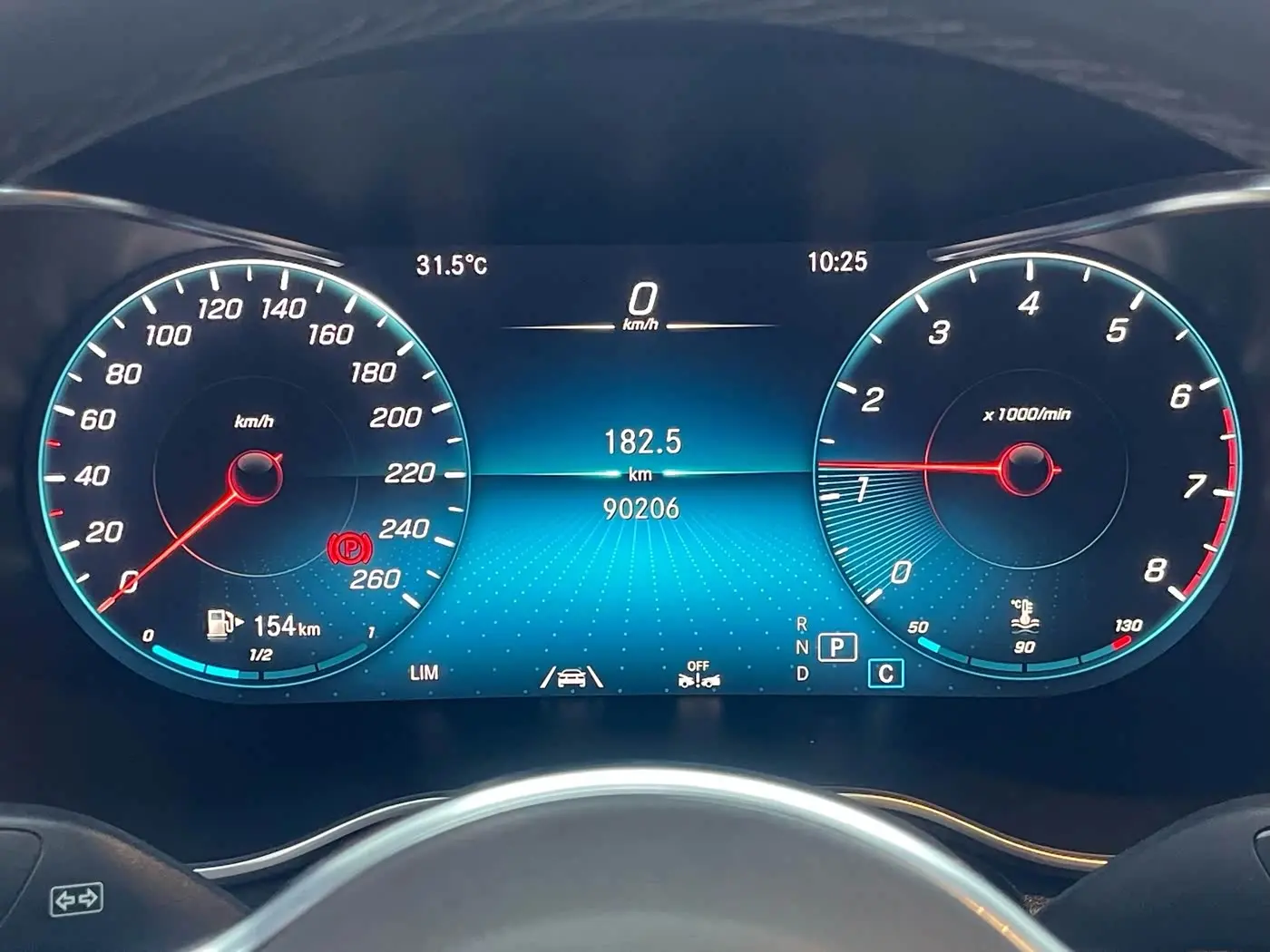 Mercedes-Benz GLC 2021 — Photo 15/20