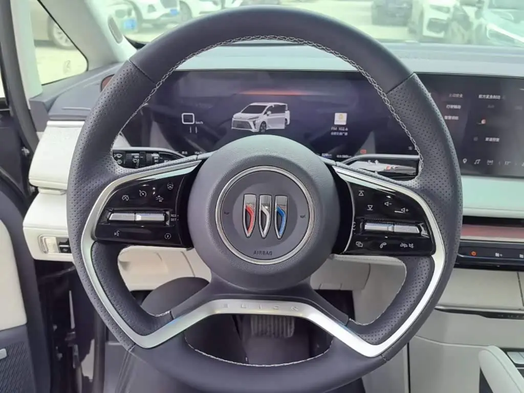 Buick GL8 New Energy 2025 — Photo 11/20