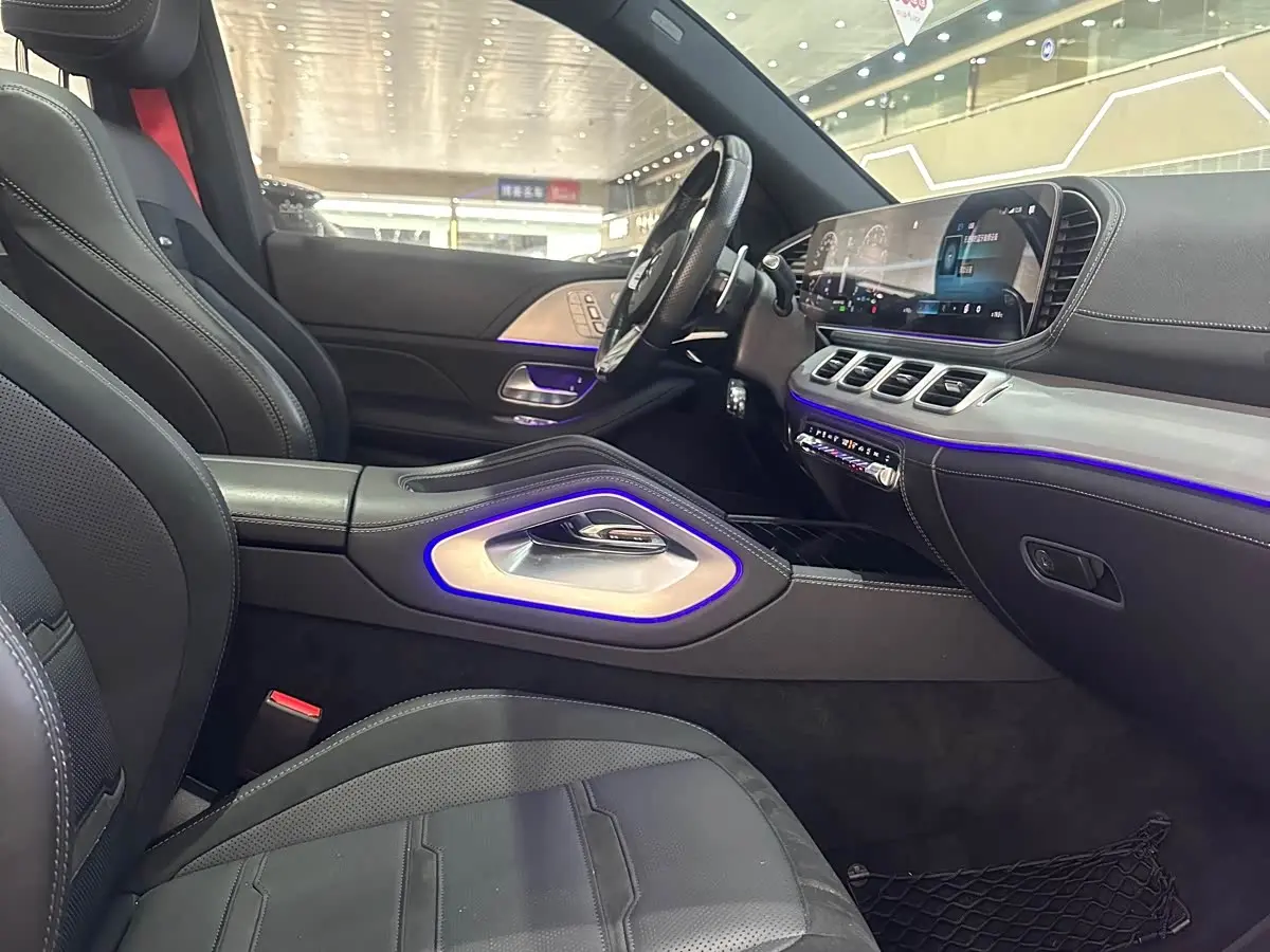 Mercedes-Benz GLE AMG 2022 — Photo 5/14