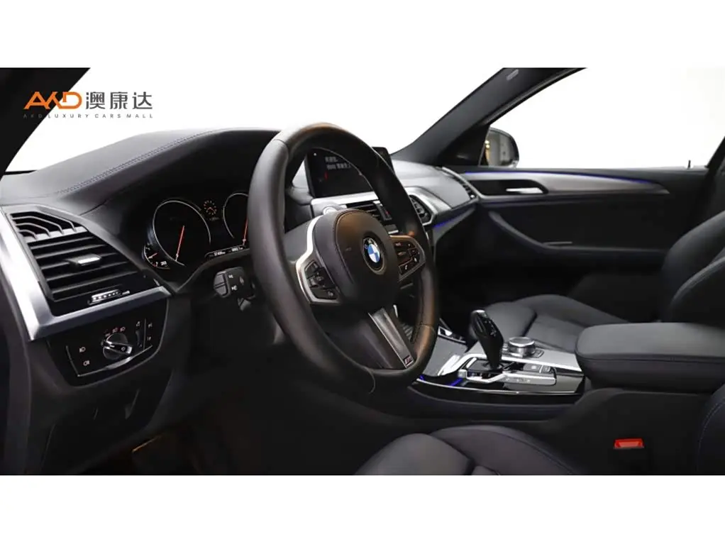 BMW X4 2019 — Photo 6/10
