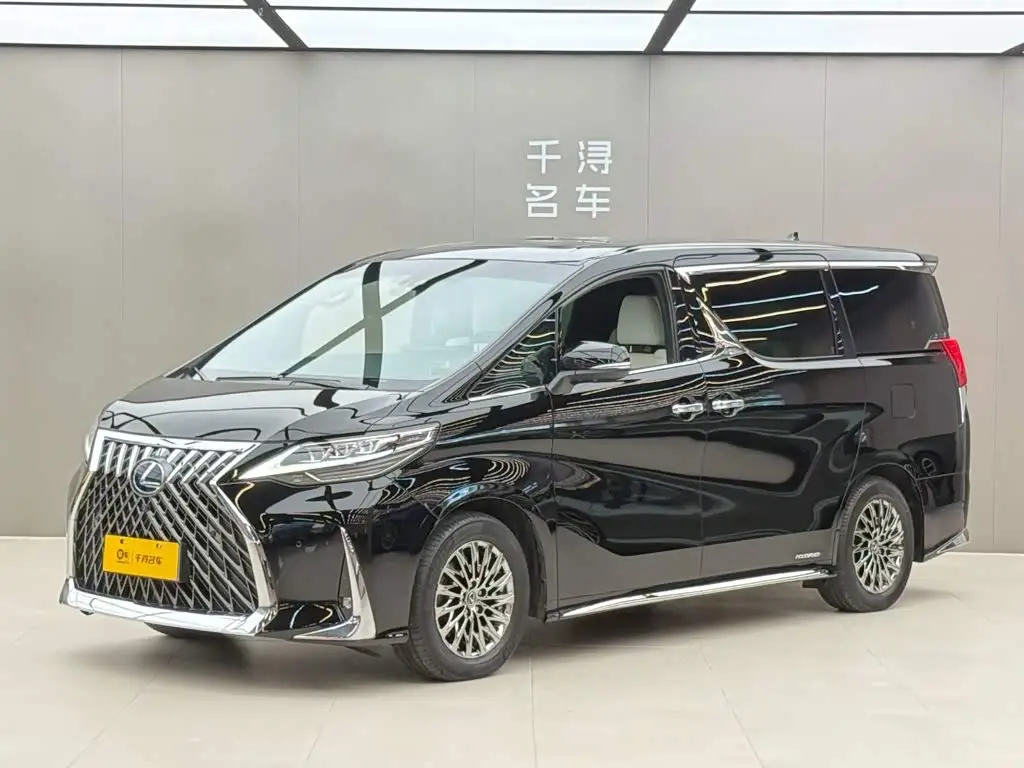 Lexus LM, 2020