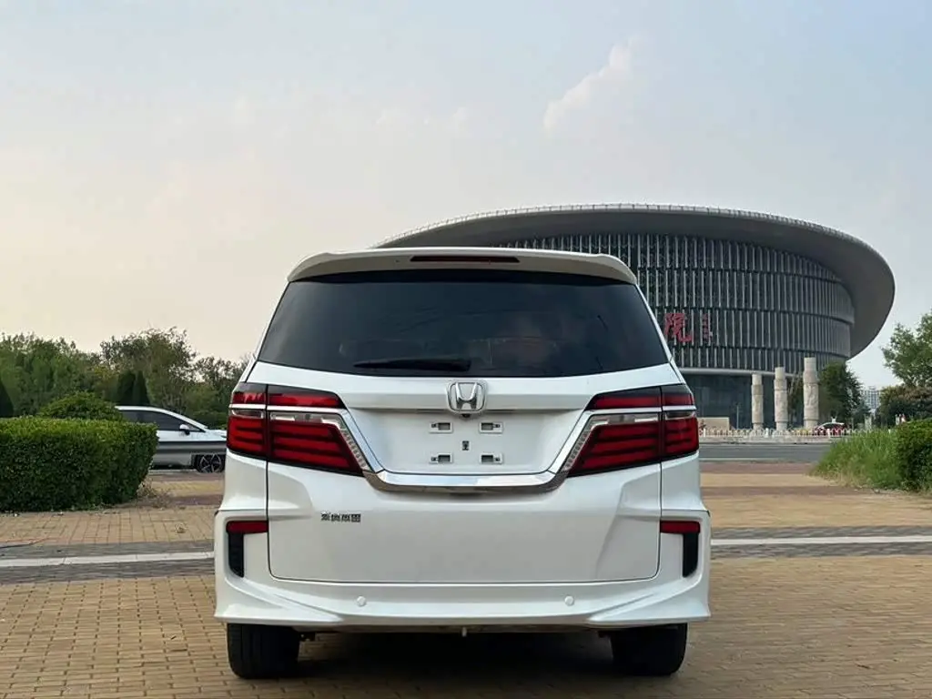Honda Elysion 2019 — Photo 5/9