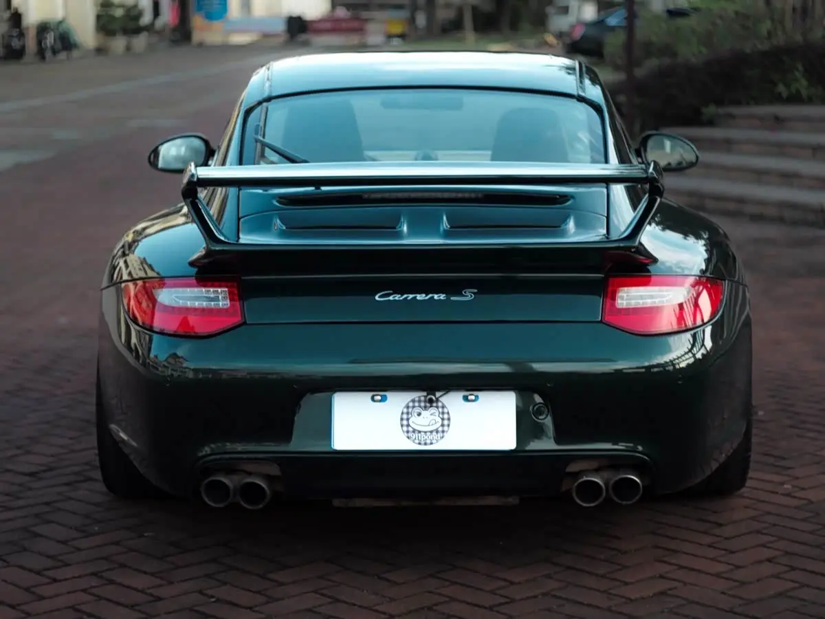 Porsche 911 2011 — Photo 5/15