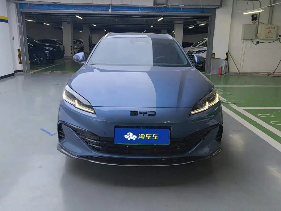 BYD Seal 06 DM-i Touring 2025 — Photo 2/16