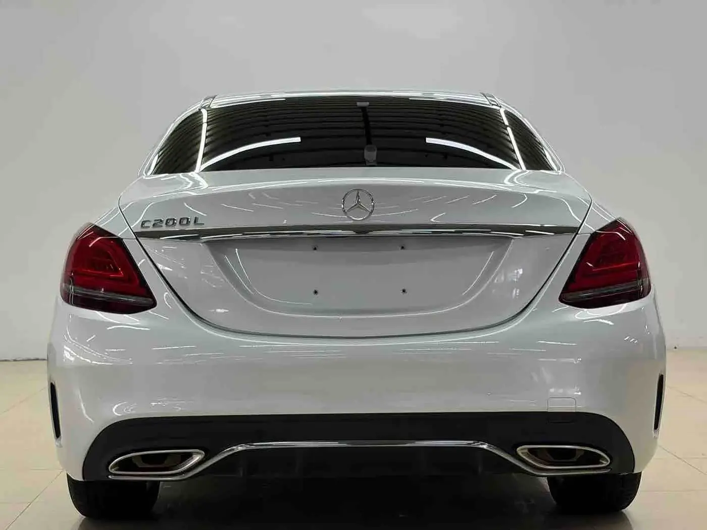 Mercedes-Benz C-Class 2020 — Photo 8/9