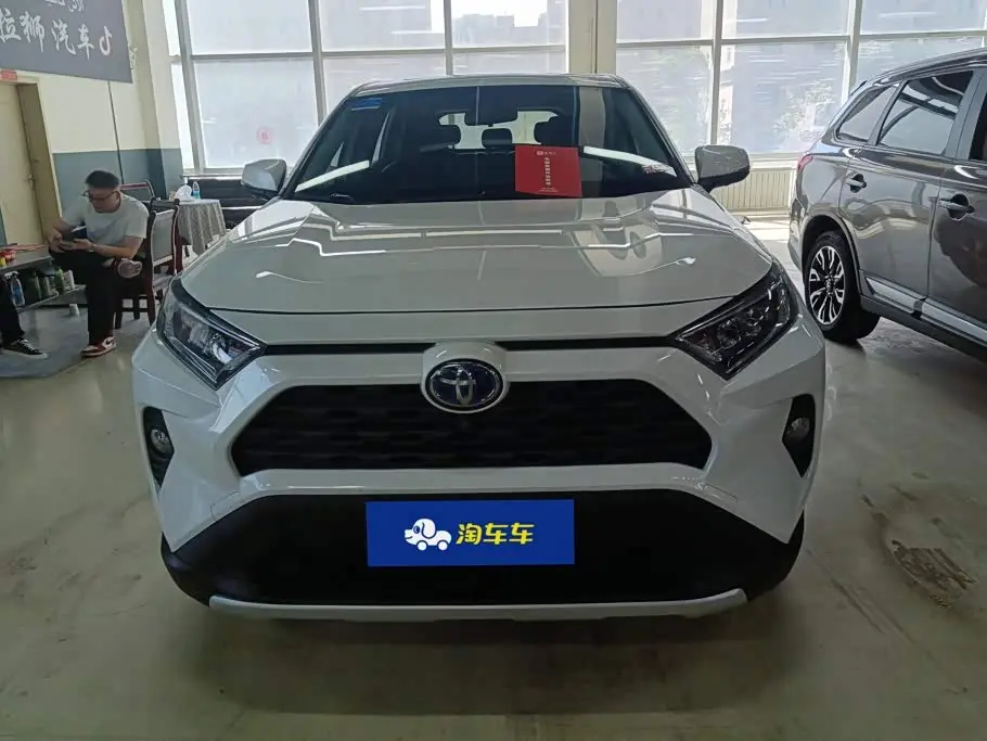 Toyota RAV4 Rongfang 2020 — Фото 2/16