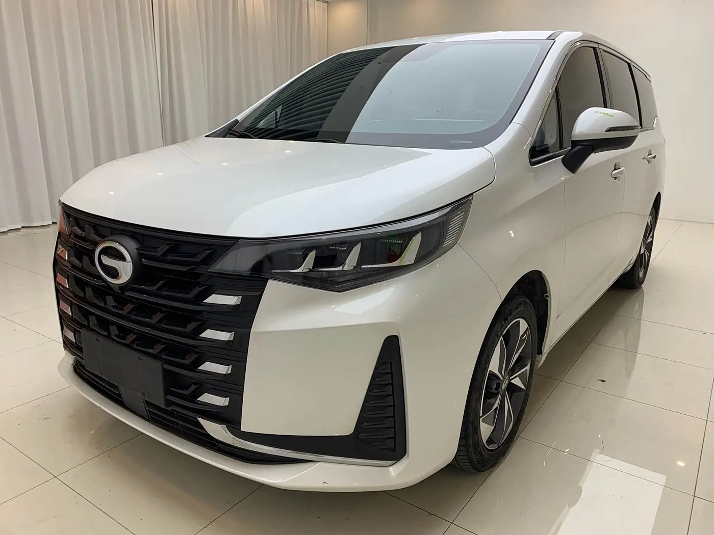 GAC Trumpchi Trumpchi M6 2022 — Şəkil 1/17