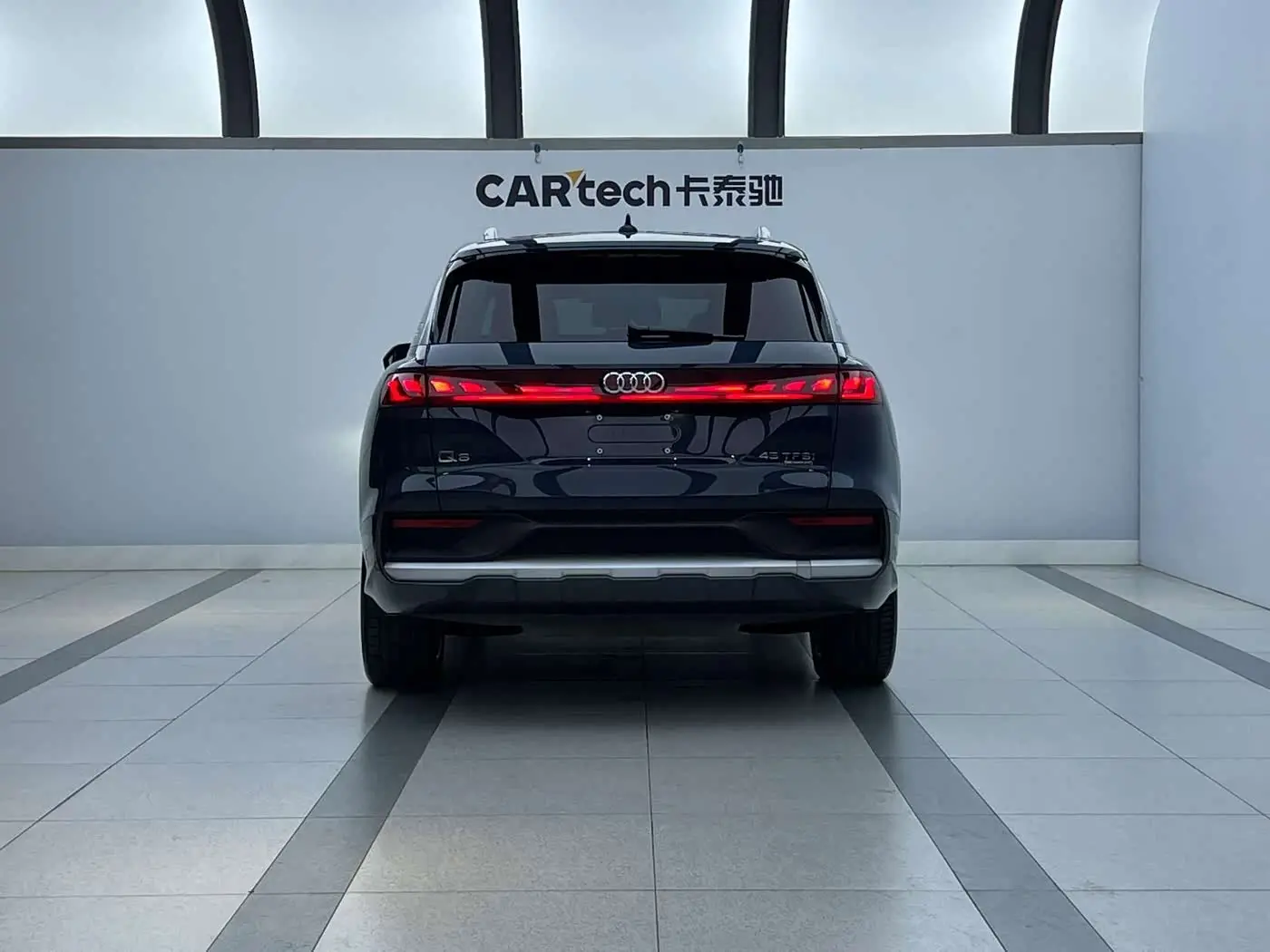 Audi Q6 2022 — Photo 7/9