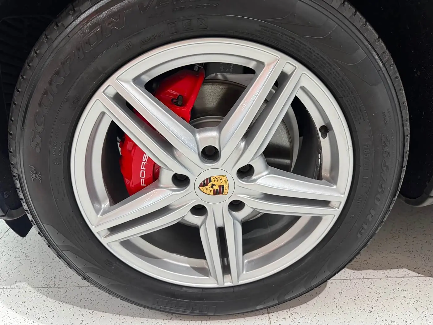 Porsche Cayenne 2014 — Şəkil 12/17
