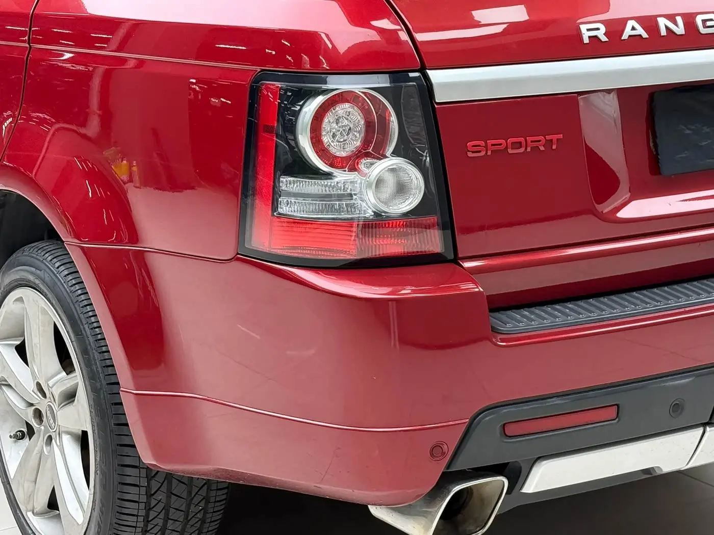 Land Rover Range Rover Sport 2012 — Фото 12/18