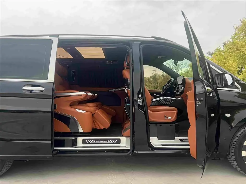 Mercedes-Benz Vito 2024 — Фото 13/20