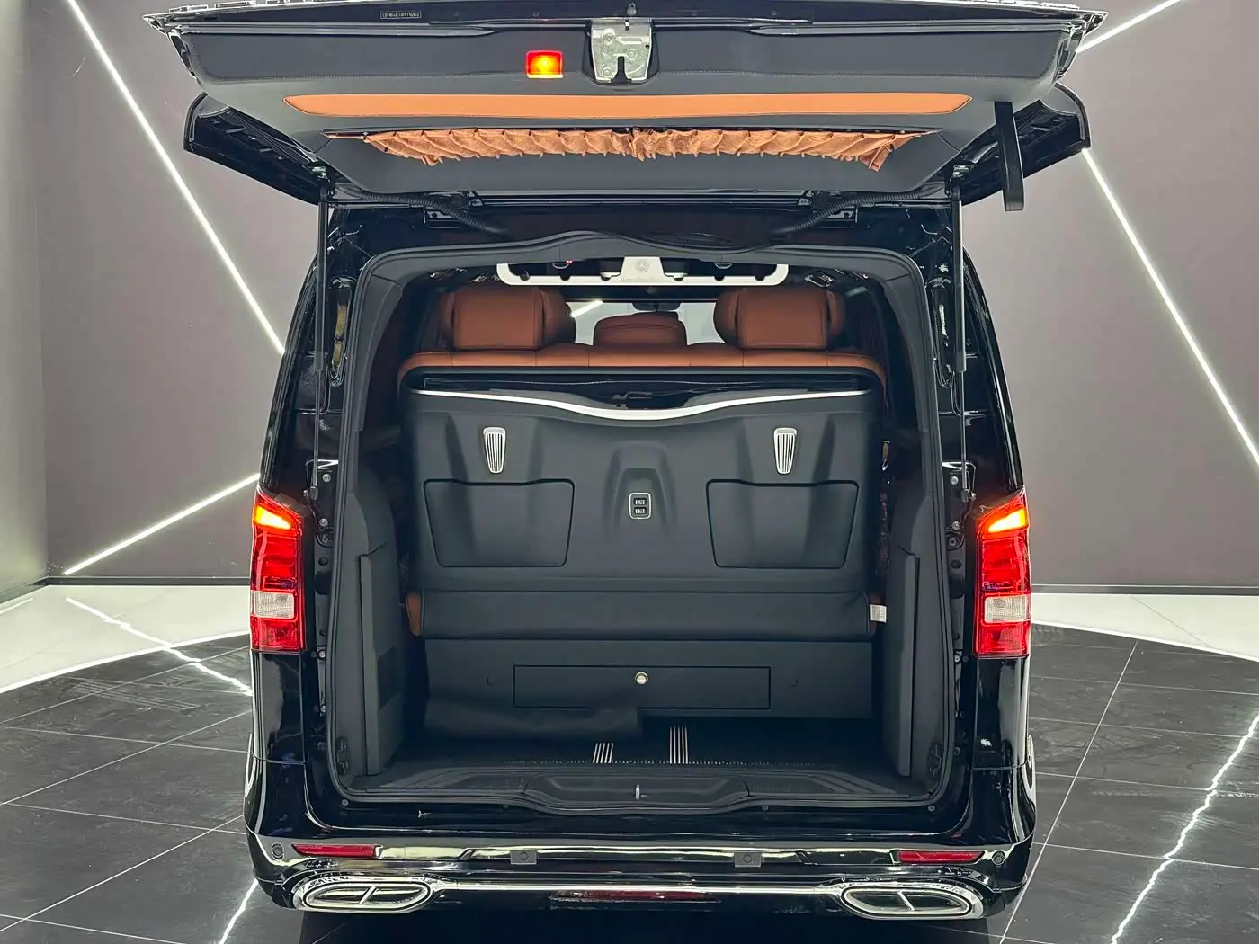 Mercedes-Benz Vito 2023 — Photo 20/20