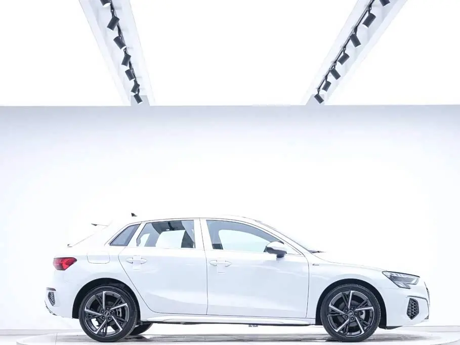 Audi A3 2023 — Şəkil 4/20