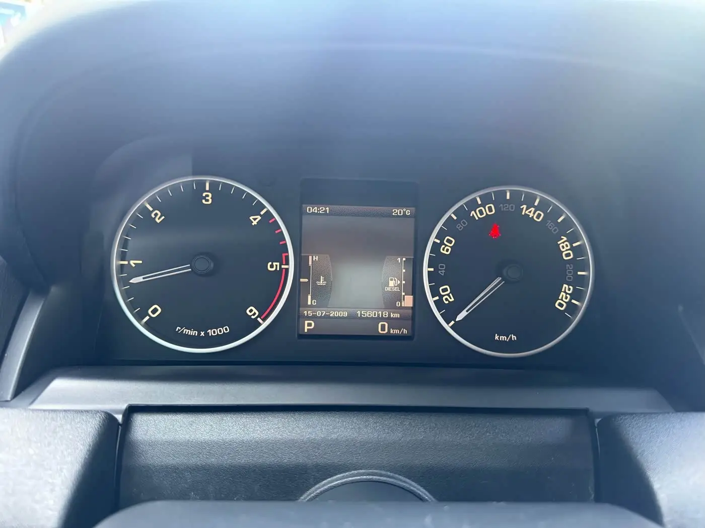 Land Rover Range Rover Sport 2011 — Photo 18/18