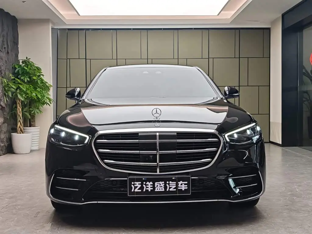 Mercedes-Benz S-Class 2023 — Фото 2/19