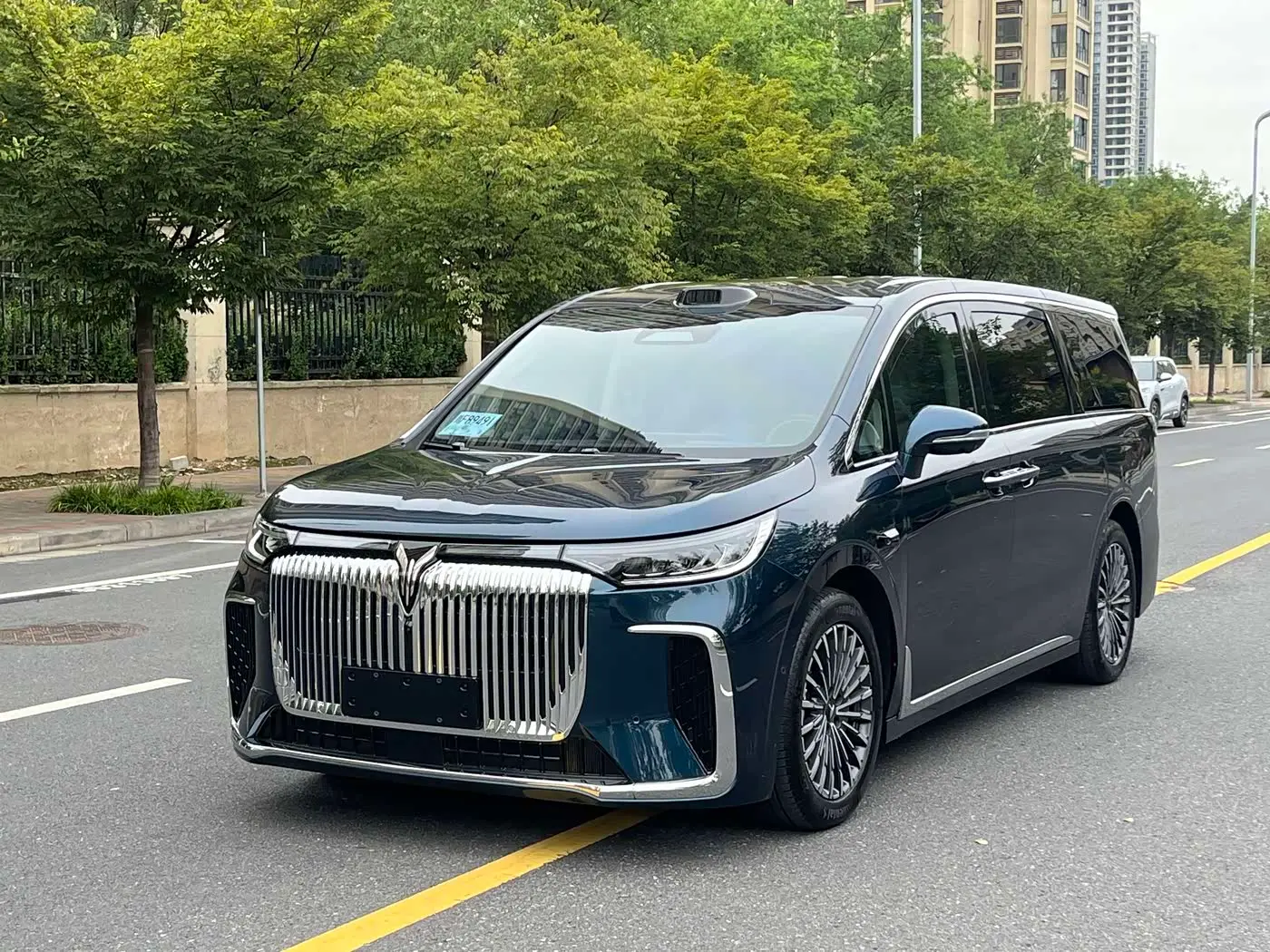 Voyah Auto Voyah Dreamer 2025 — Şəkil 13/20