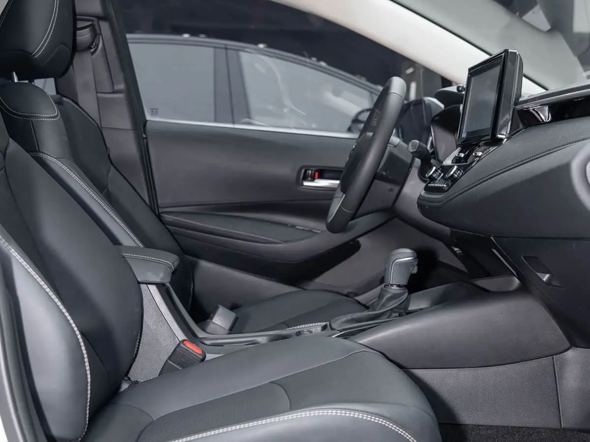 Toyota Corolla 2022 — Photo 14/20