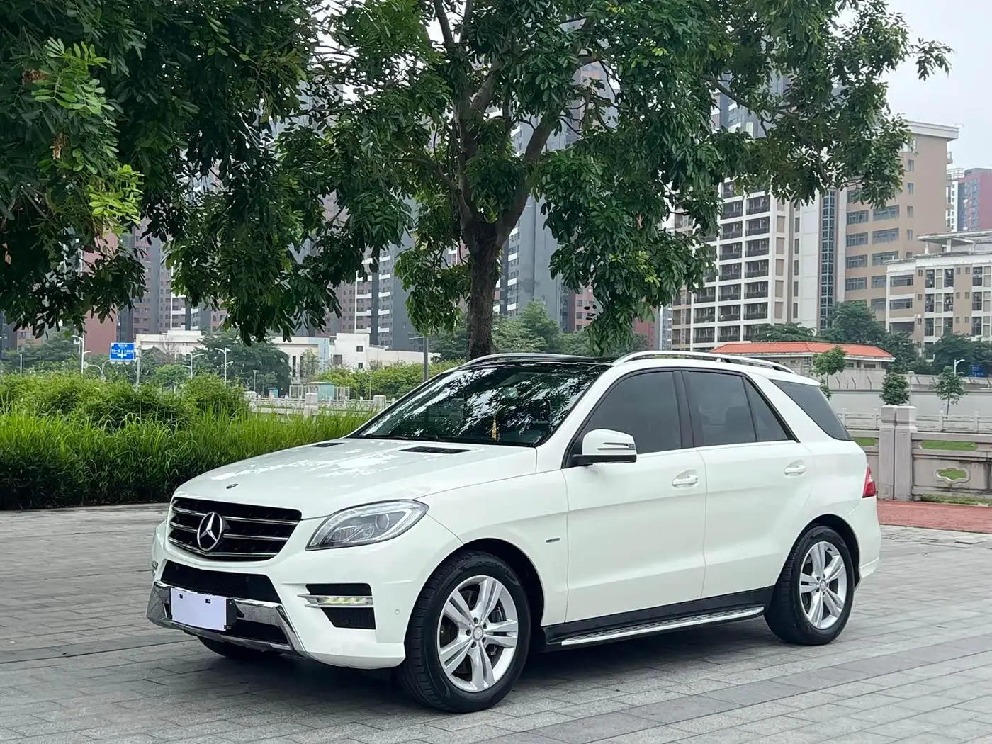Mercedes-Benz M-Class, 2012