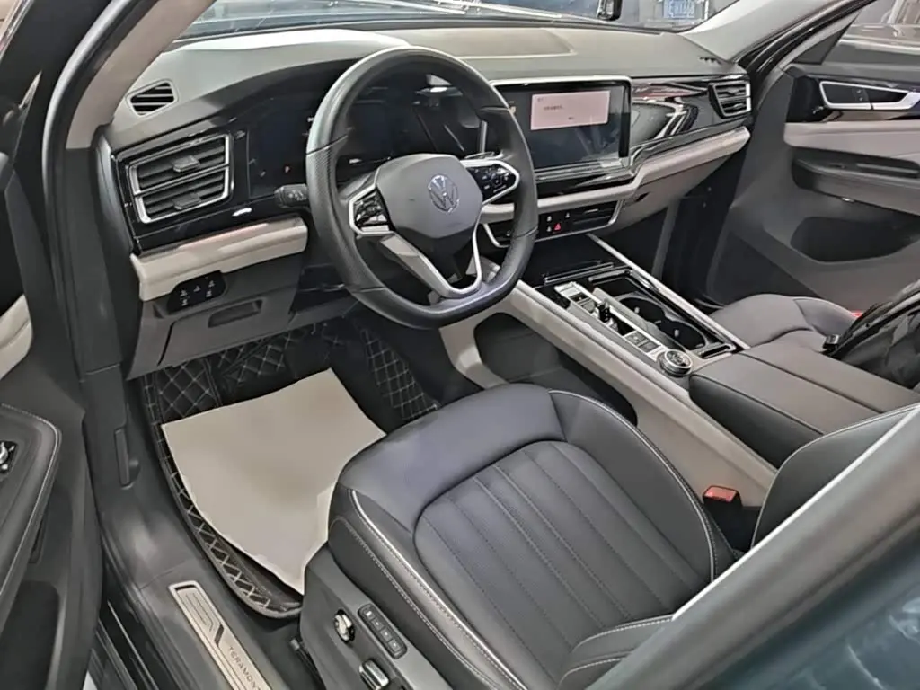 Volkswagen Teramont 2023 — Photo 10/20