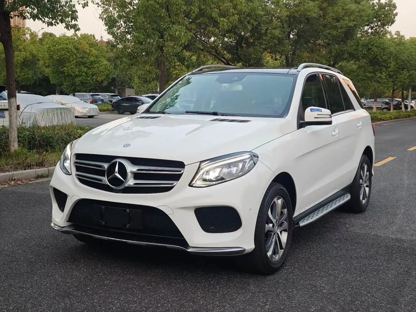Mercedes-Benz GLE, 2016