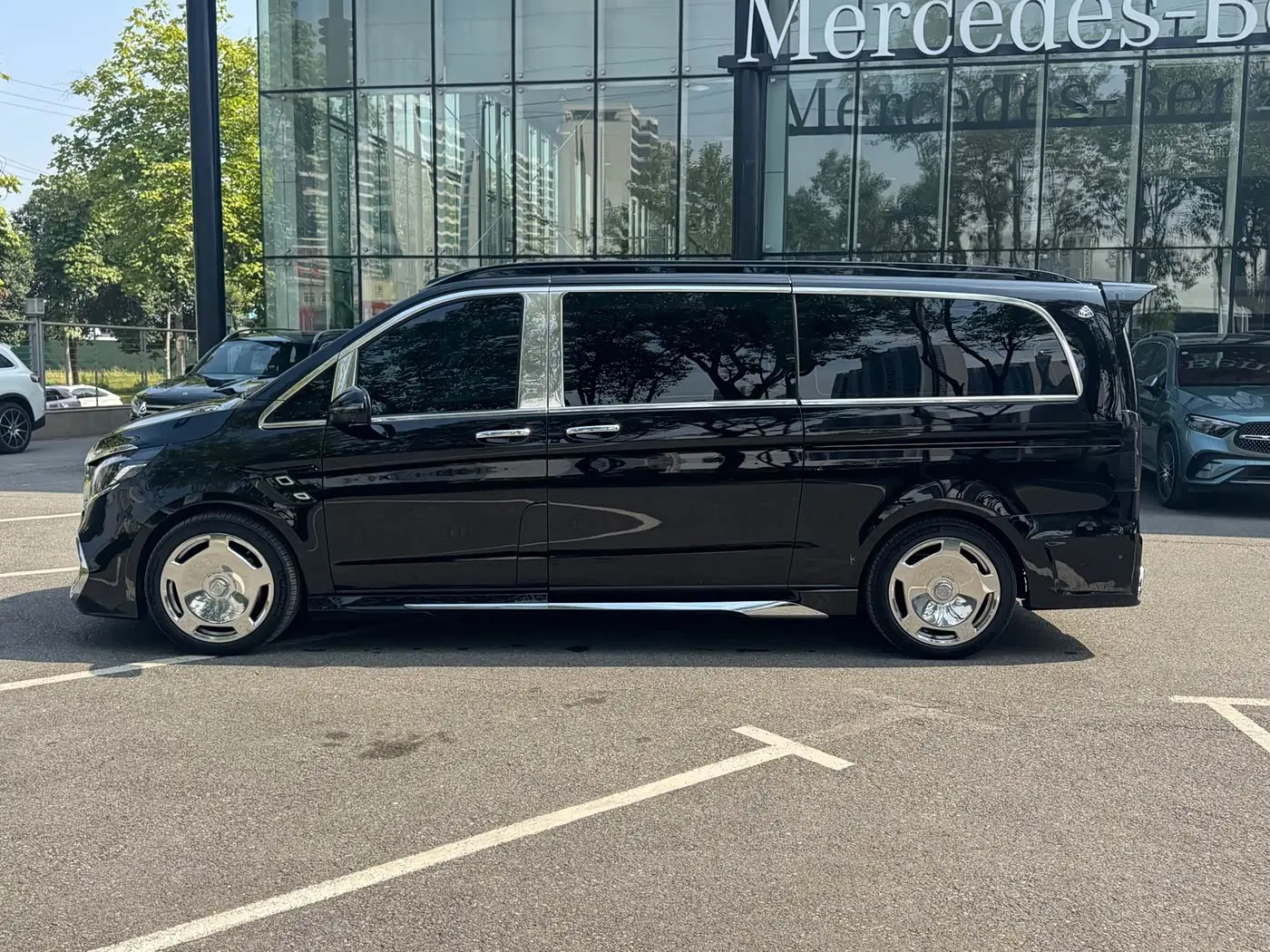 Mercedes-Benz Vito 2026 — Photo 5/12