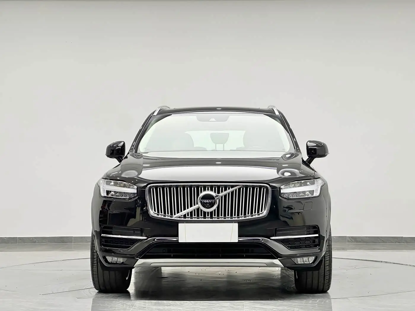 Volvo XC90 2016 — Şəkil 2/20